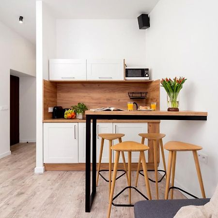 קרקוב Wow Apartment By Cozyplace מראה חיצוני תמונה